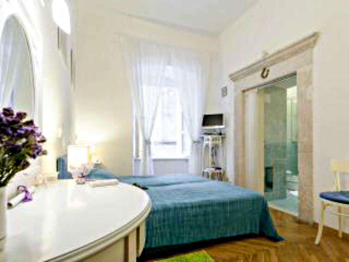 Apartments Adriana Flora ดูบรอฟนิก ภายนอก รูปภาพ